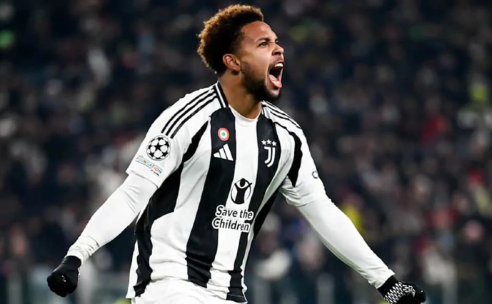 Маккенни - нет соглашения о продлении контракта. «Интер» просит о бесплатном трансфере