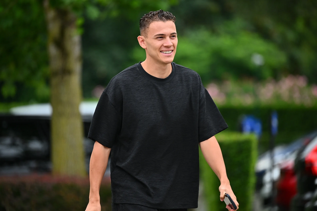 Бешикташ хочет сохранить Аслани, но намерен договориться о цене с Интером