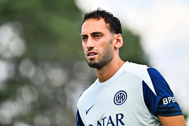  Ещё одна травма Чалханоглу?